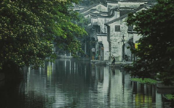 两会海报丨2024新重庆KPI出炉，这些目标我们一起达成！
